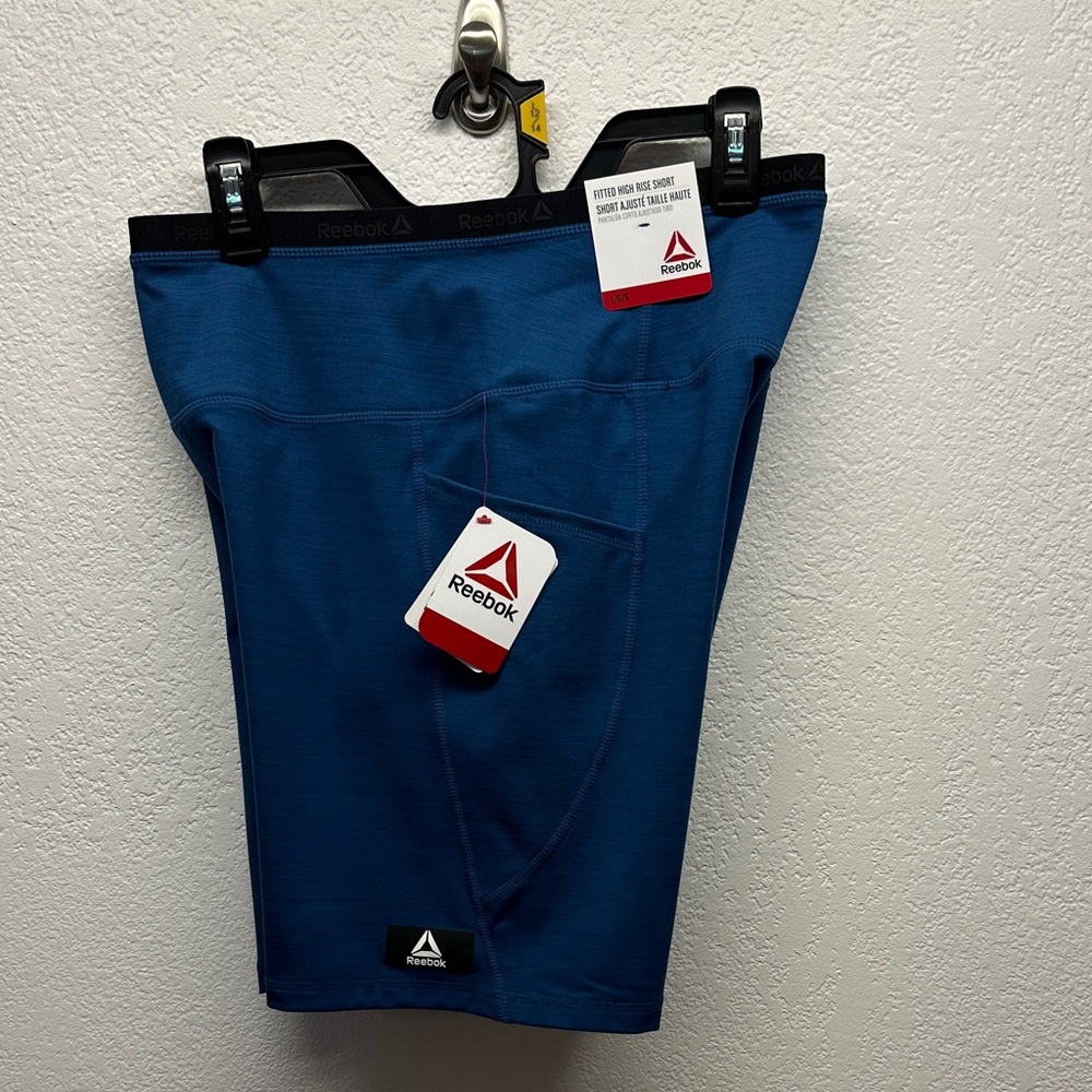 #5 NWT! Reebok Poseidon Blue Performance Shorts Women’s Size Lg 2 Side Pockets